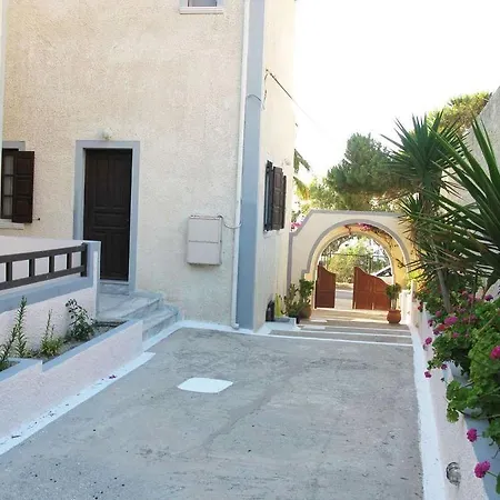 Adonis (adults Only) 2* Kamari (Santorini)
